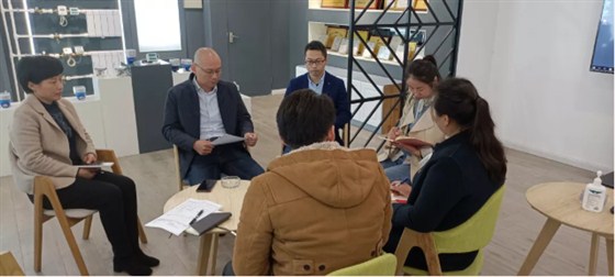 連云港市科技服務業(yè)研究會到騰越科技企業(yè)調研